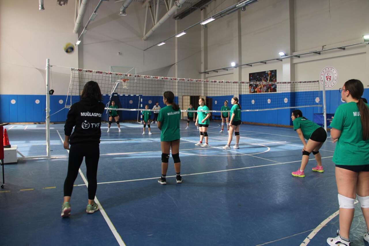 Muğlaspor Voleybolda Altyapı Atağı 4